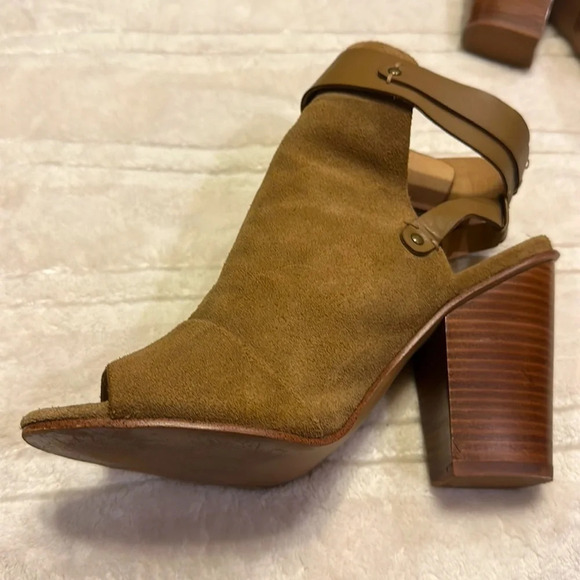 Joe’s Jeans Suede heels - brown suede size 8.5 - Picture 5 of 9